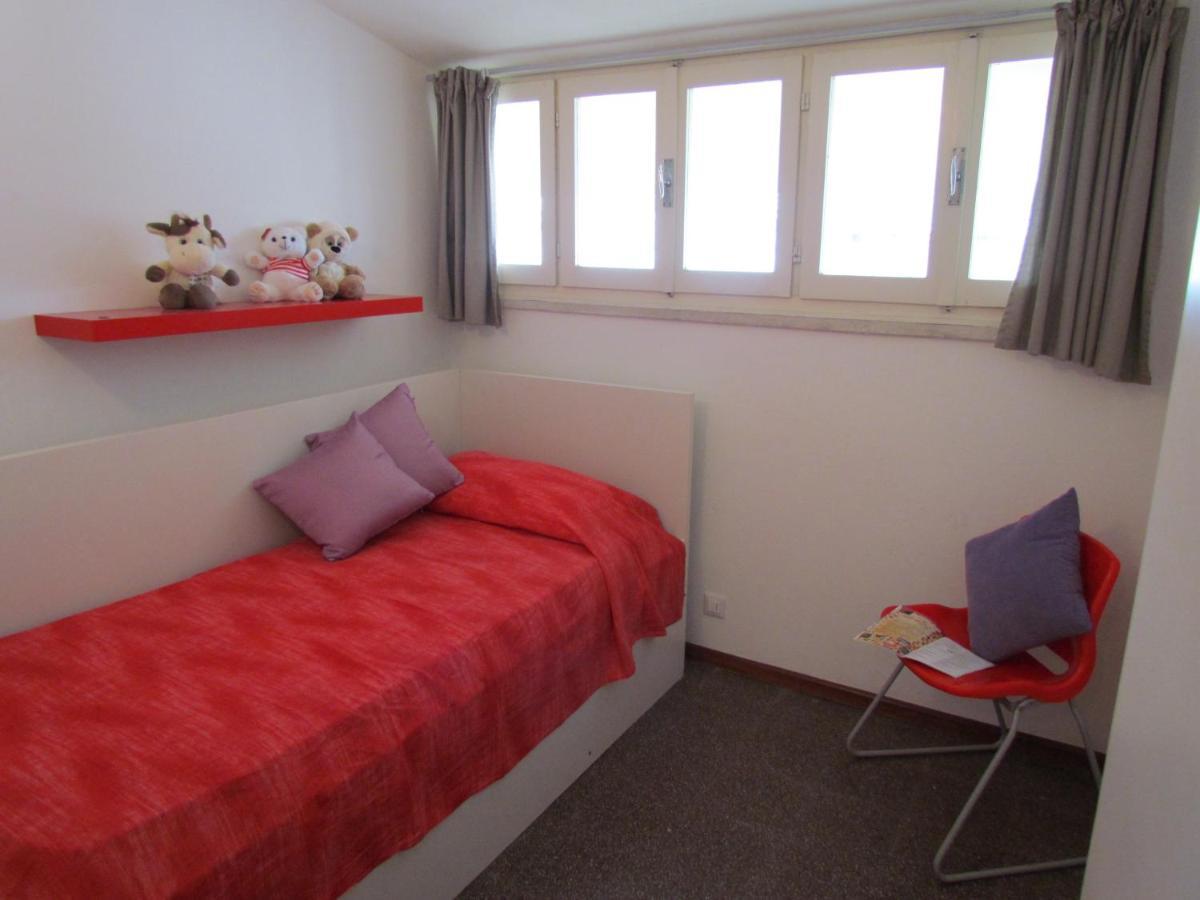 Colorful Attic With Large Terrace - Beahost Lejlighed Bibione Eksteriør billede
